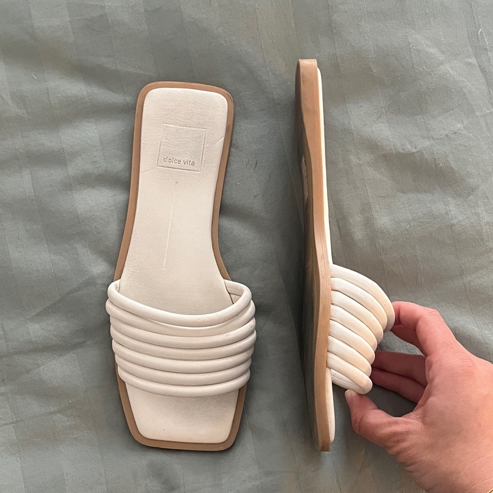 Dolce Vita White Slide Sandals - Picture 2 of 3